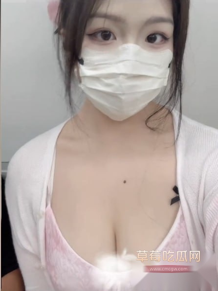 抖音网红吃货大白巨乳 3 抖音网红吃货大白巨乳 3