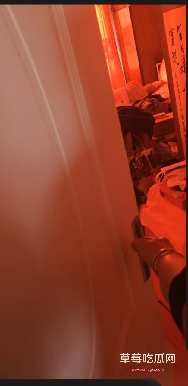 在姥爷家里让我妈口 1