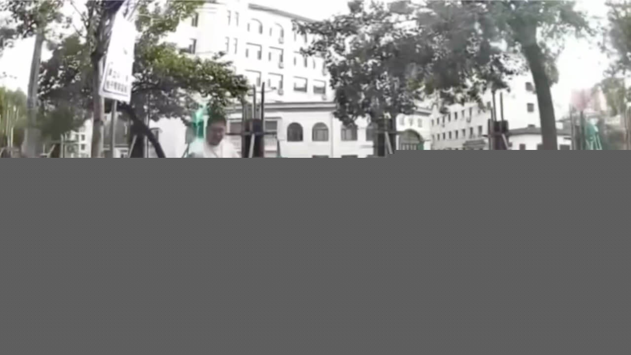 二人起了争执.jpg 二人起了争执.jpg