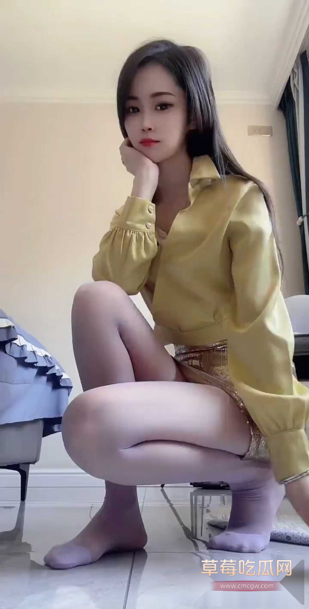 大长腿极品骚网红嫣然月影 1 大长腿极品骚网红嫣然月影 1