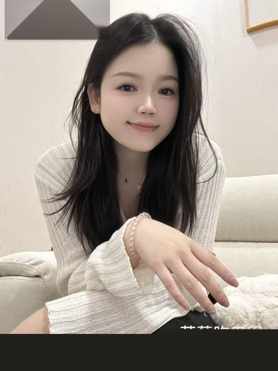 金牌销售美女余丽 4.jpg 金牌销售美女余丽 4.jpg