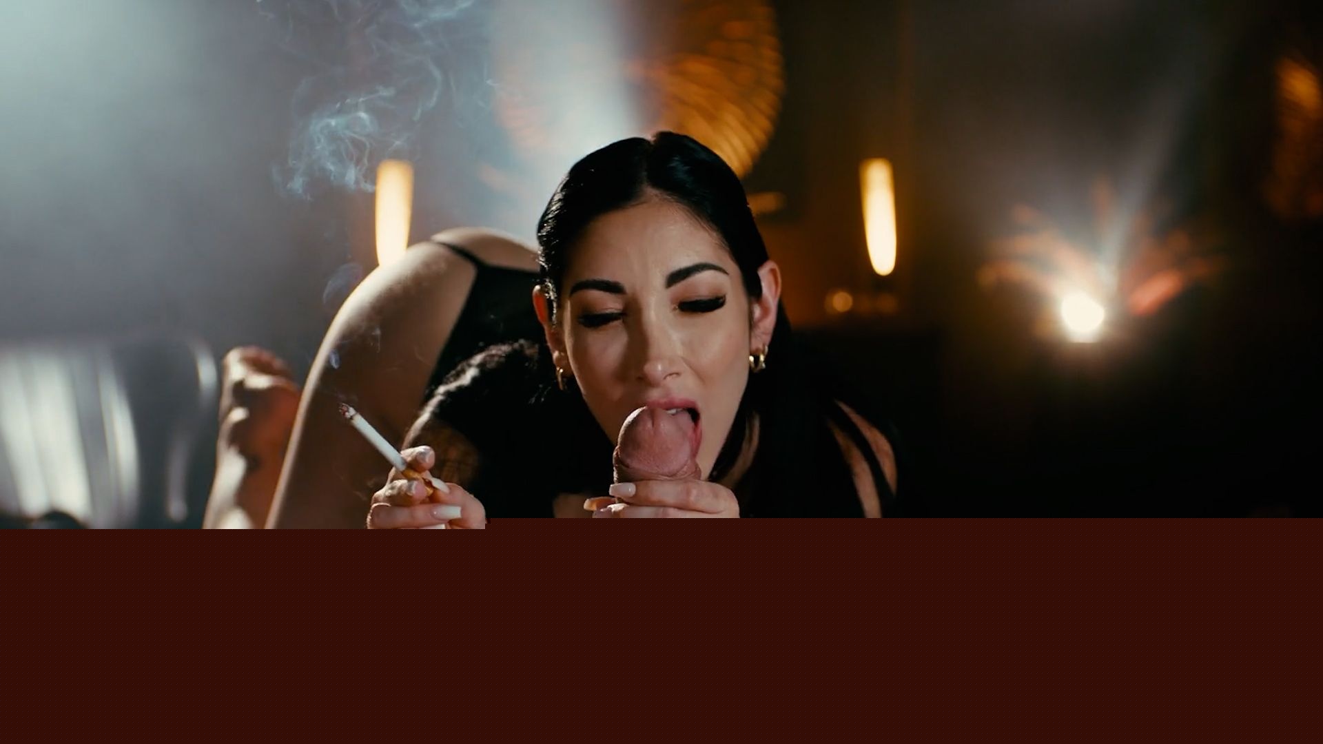 欧美爆乳女神CleaGaultier抽烟做爱流出3