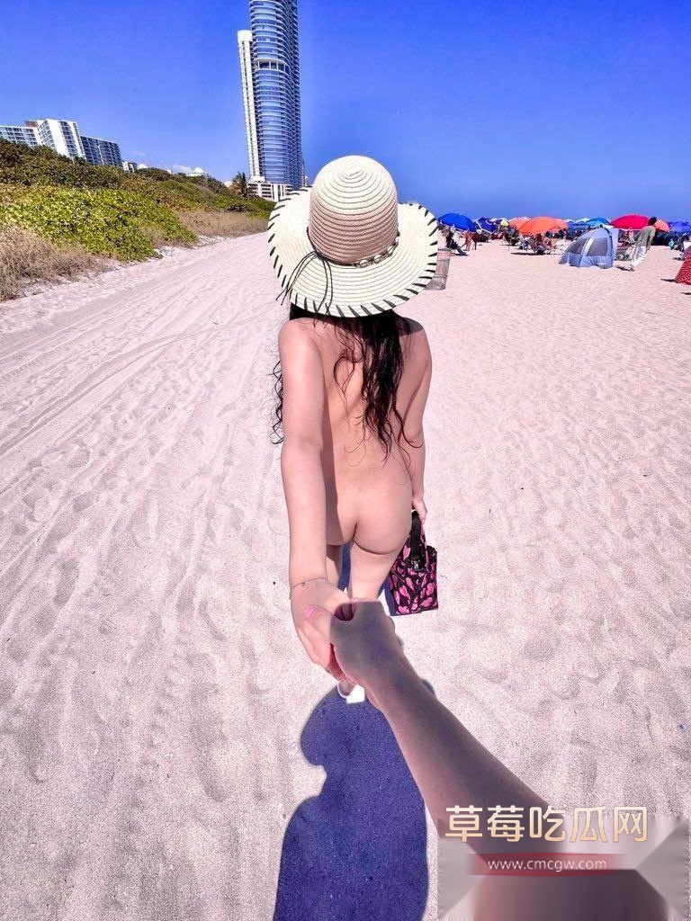 推特极品大学生反差骚母狗Ahri0716 4 推特极品大学生反差骚母狗Ahri0716 4