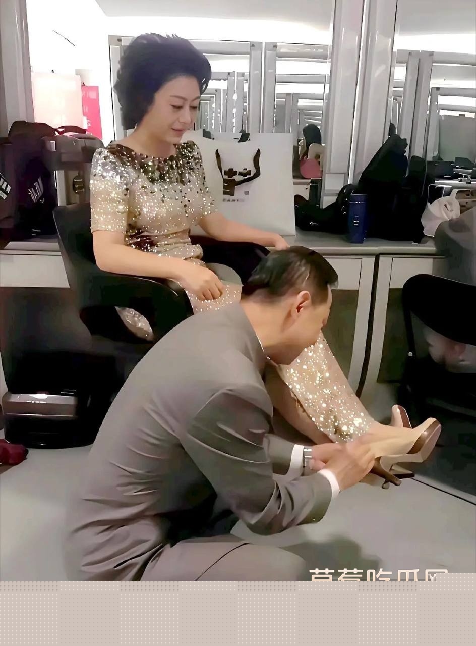 国家一级演员京剧第一美人李胜素8