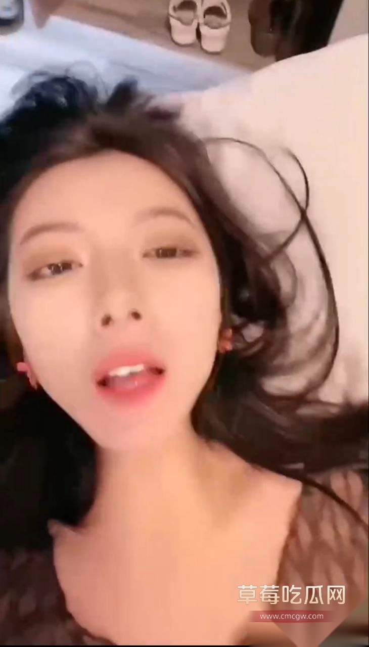 超长记录清纯的反差婊极品女神 9