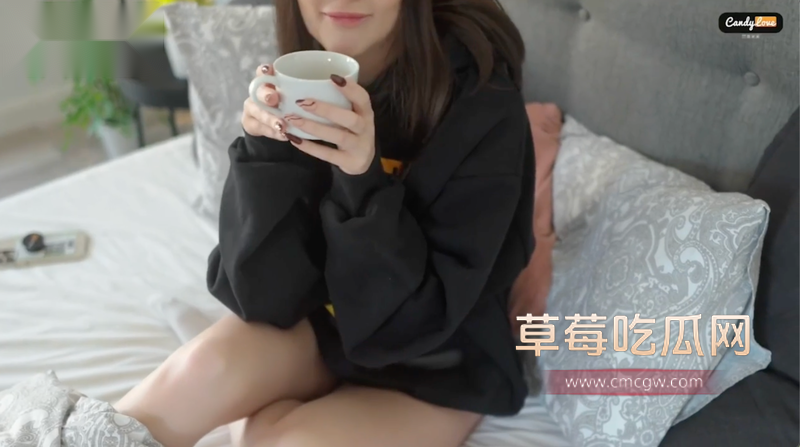 男友视角下的顶级蜜桃臀1.png 男友视角下的顶级蜜桃臀1.png