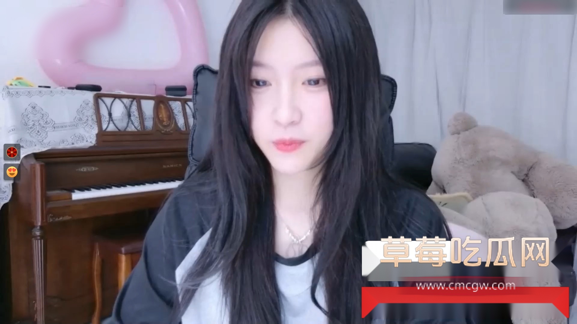 私房流出 ST950 顶级气质女神Rainybb 6 私房流出 ST950 顶级气质女神Rainybb 6