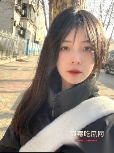 非常腼腆的大女大学生 11 非常腼腆的大女大学生 11