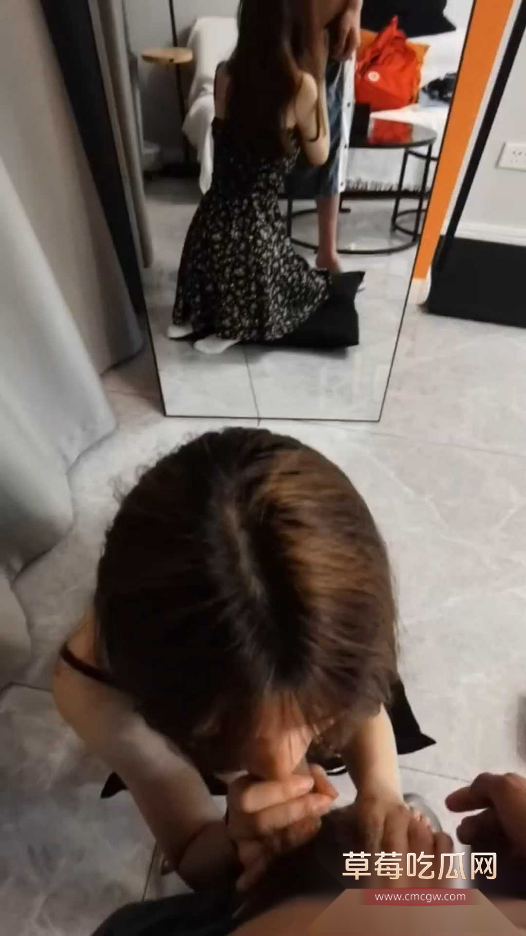 非常腼腆的大女大学生 3 非常腼腆的大女大学生 3