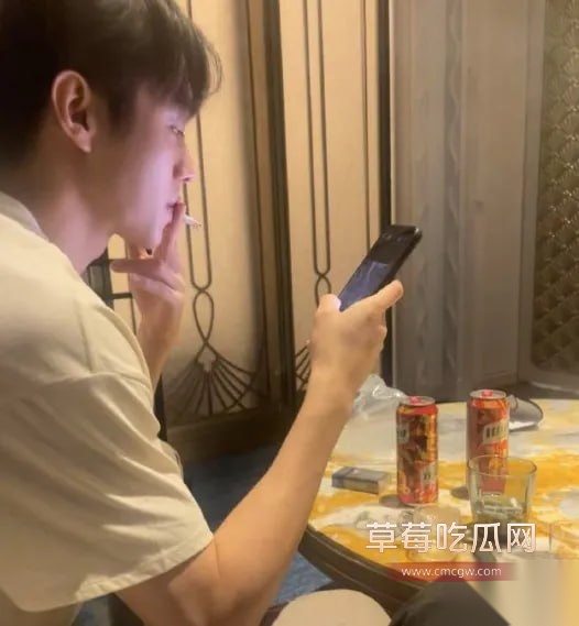 许凯塌房被曝与女演员恋爱出轨5 许凯塌房被曝与女演员恋爱出轨5