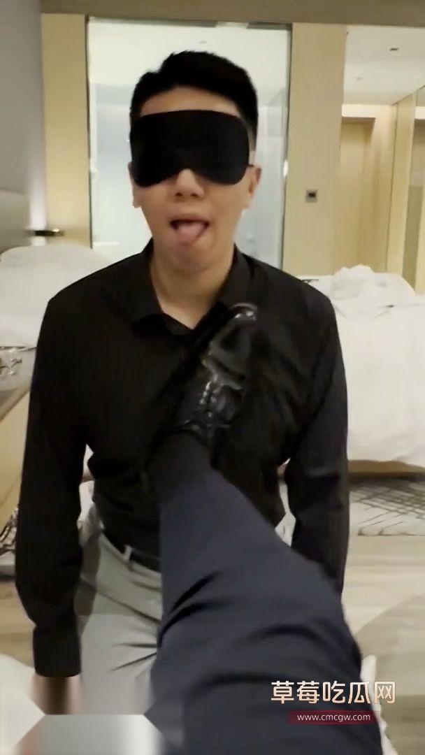 男同博主大耳朵图图搞基视频1