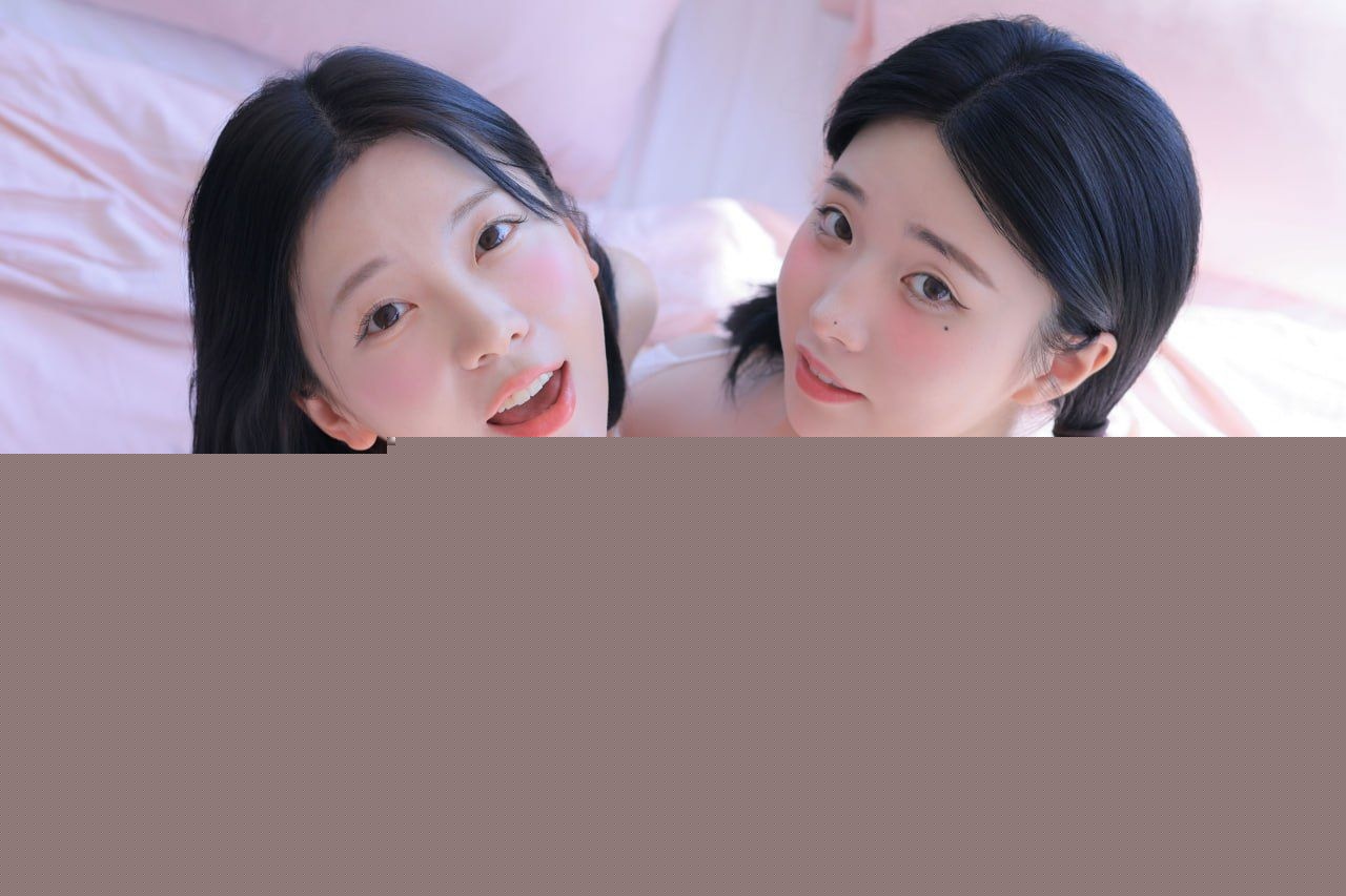 最新大尺度私拍《twins》闪烁3