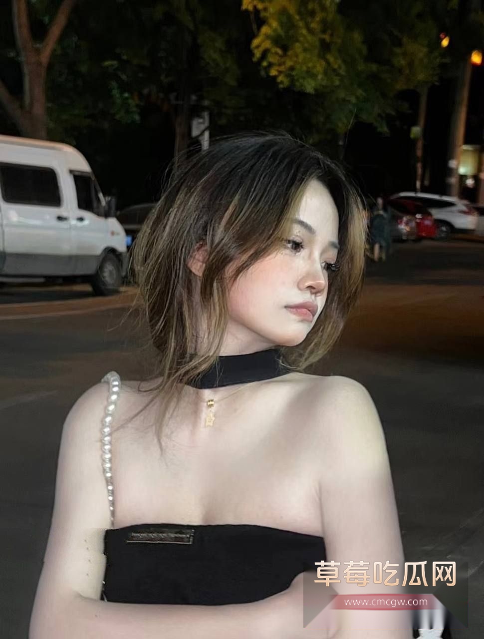 女大学生一毕业就偷情有妇之夫3 女大学生一毕业就偷情有妇之夫3