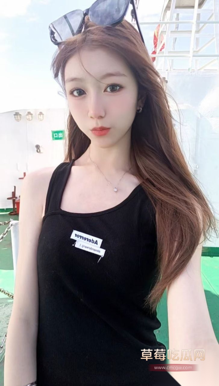 深圳深德高级技工学校高一妓女孙馨 10 深圳深德高级技工学校高一妓女孙馨 10