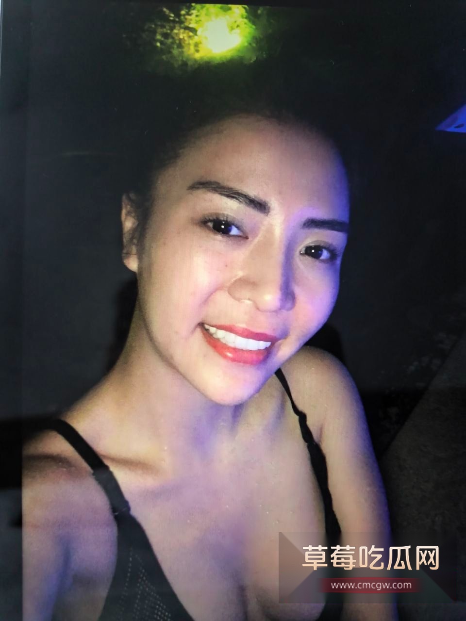 广东湛江性感富婆包养壮年小伙 12