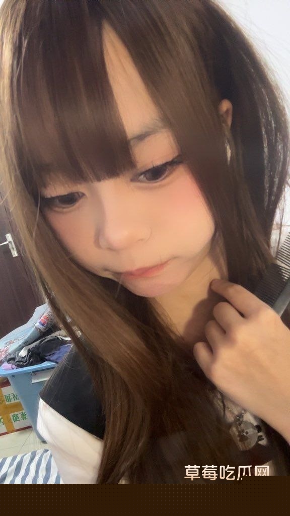 超可爱反差大眼萌妹 3