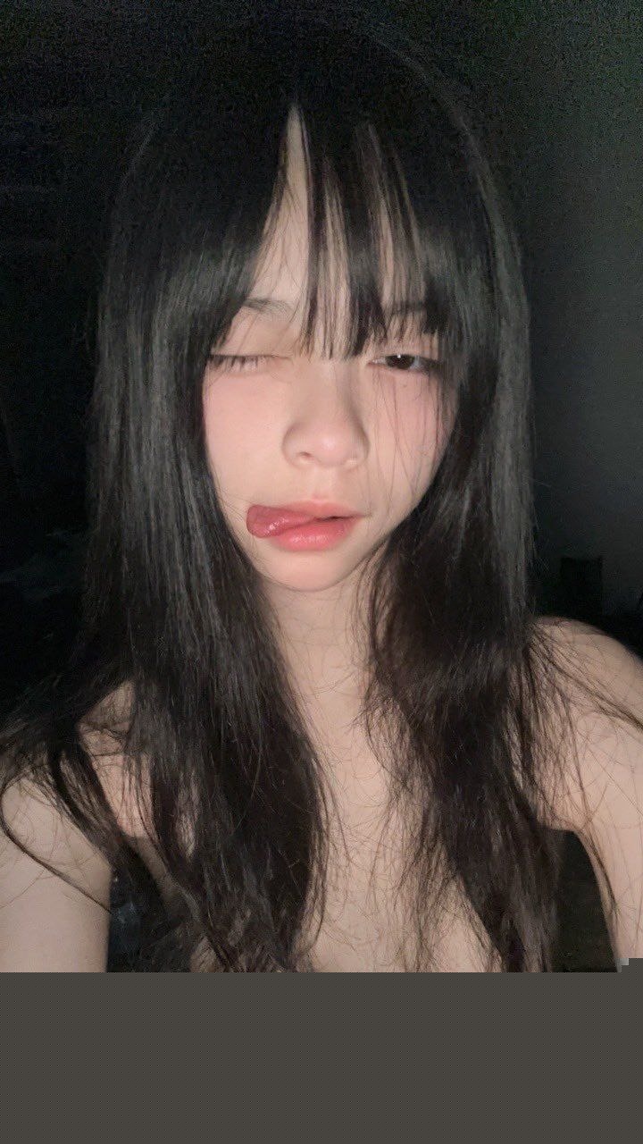 超可爱反差大眼萌妹 26