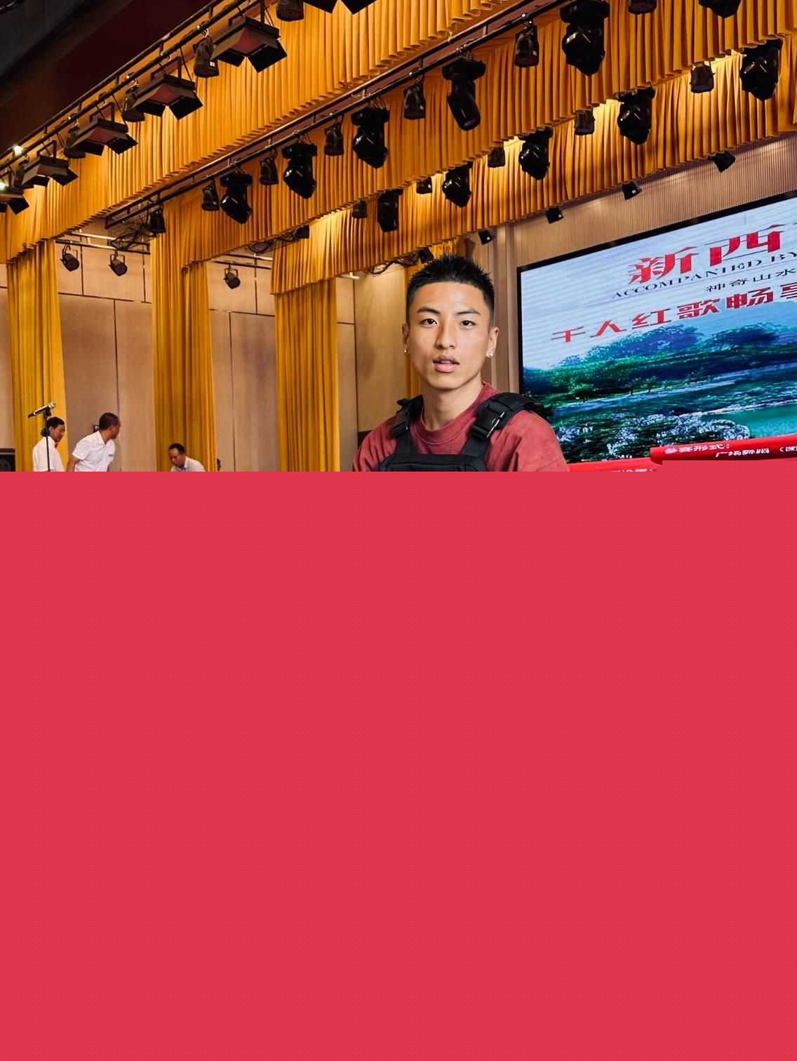 羞涩的潇约炮女粉丝5