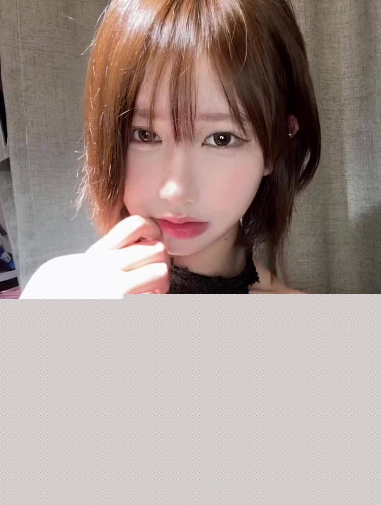 宥子柚高价定制私拍6 宥子柚高价定制私拍6