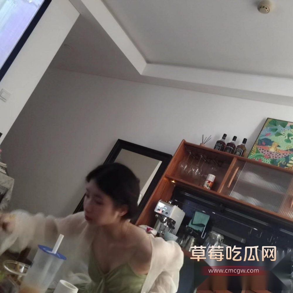 photo220250901115054