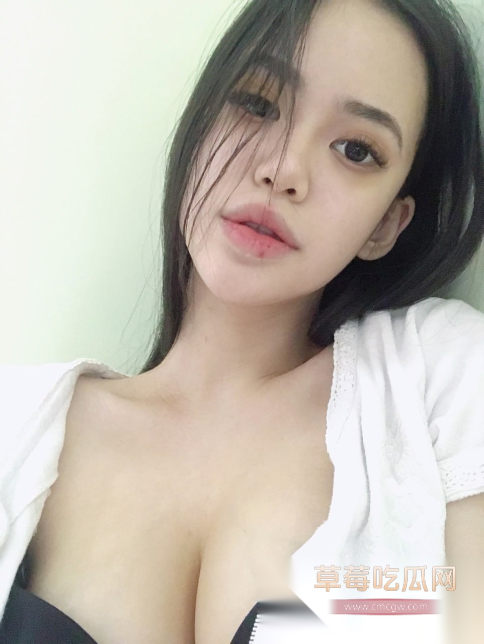 Onlyfans高颜顶级身材网黄Lichang 1 Onlyfans高颜顶级身材网黄Lichang 1