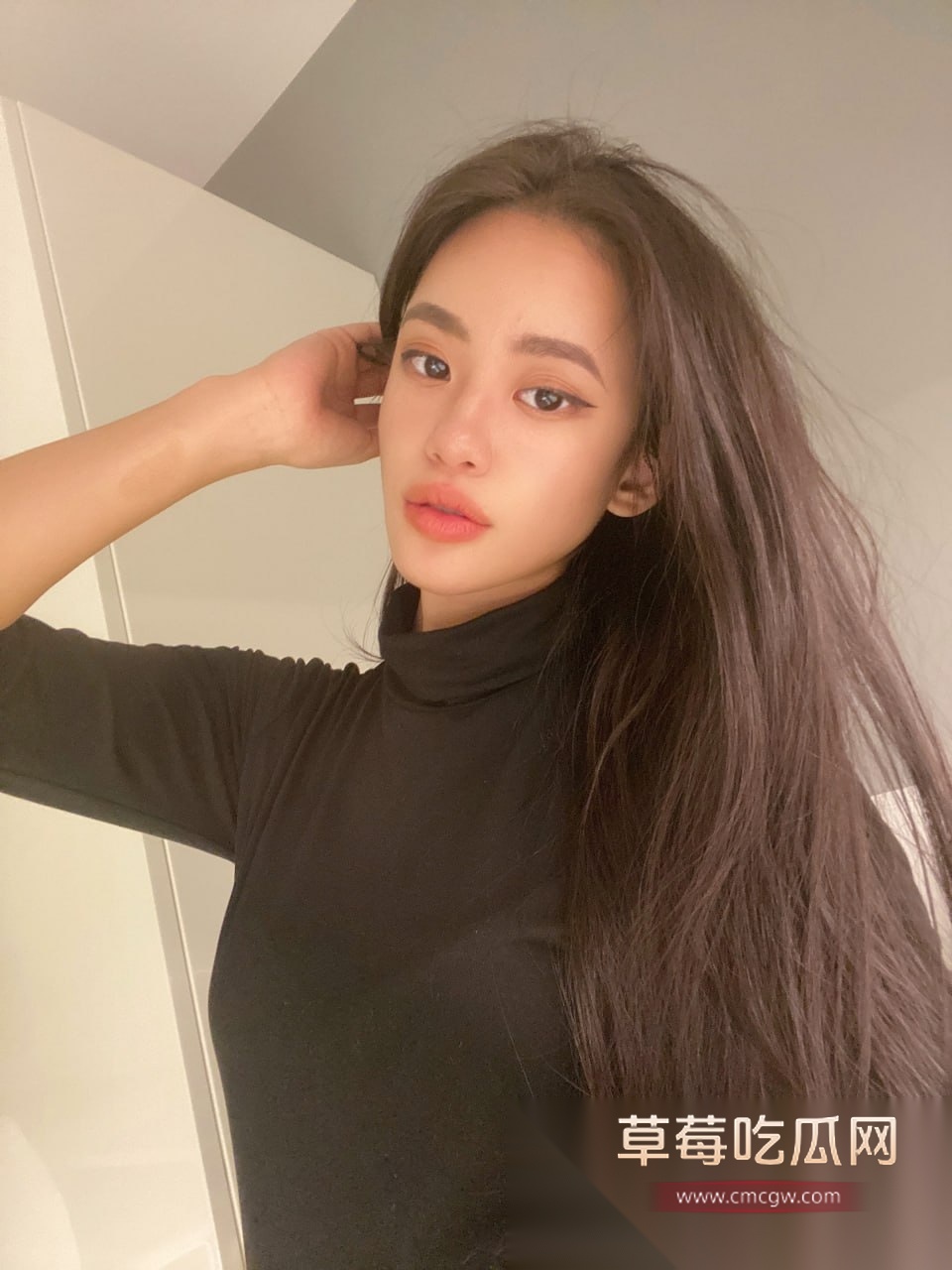 Onlyfans高颜顶级身材网黄Lichang 18 Onlyfans高颜顶级身材网黄Lichang 18