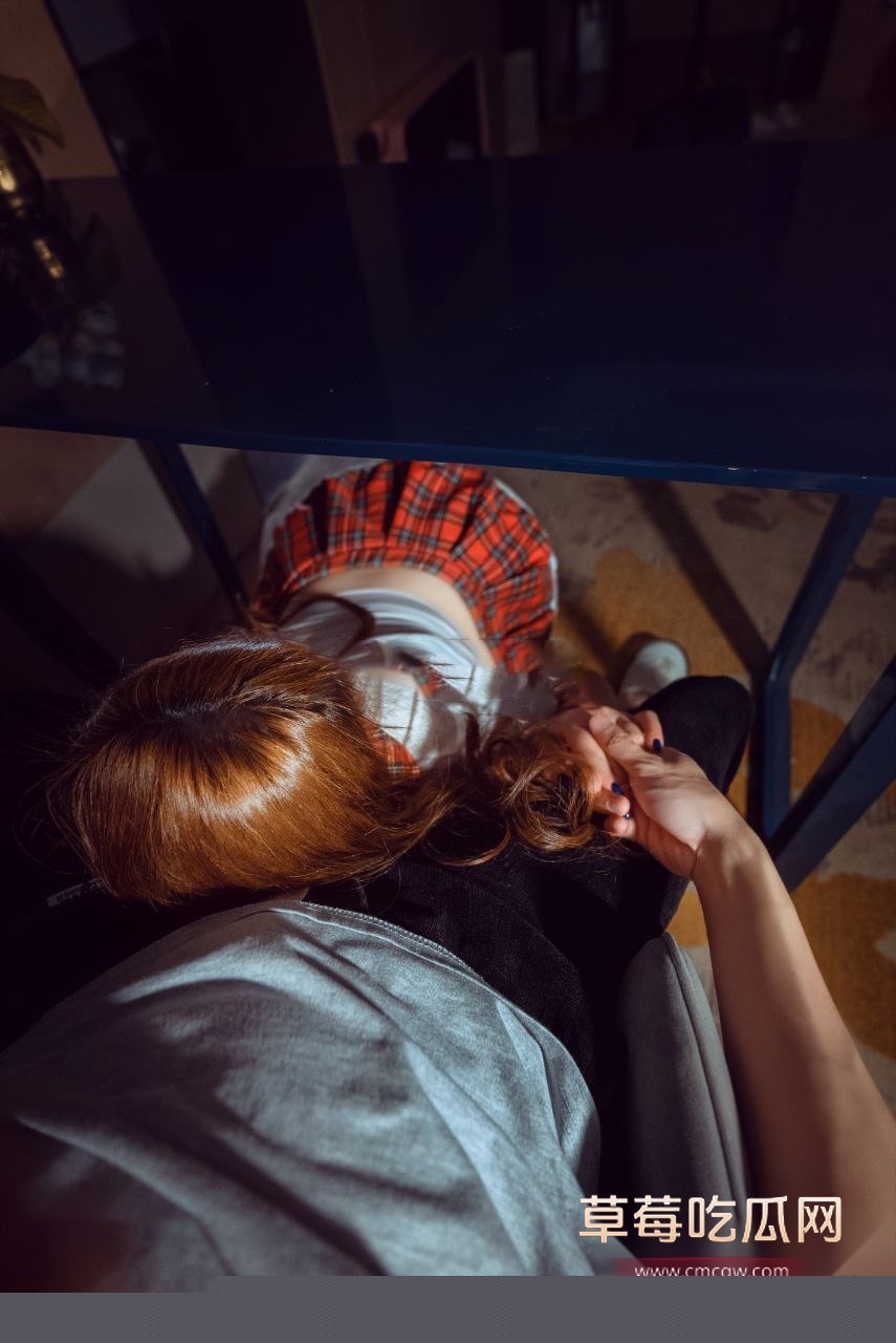 魔鬼身材黑丝肥臀反差婊麦辣鸡腿堡 7