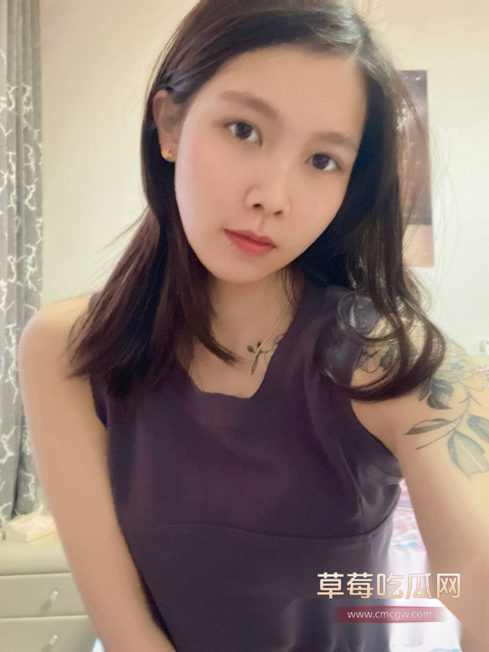 陕西母狗淫妻钟玲 7