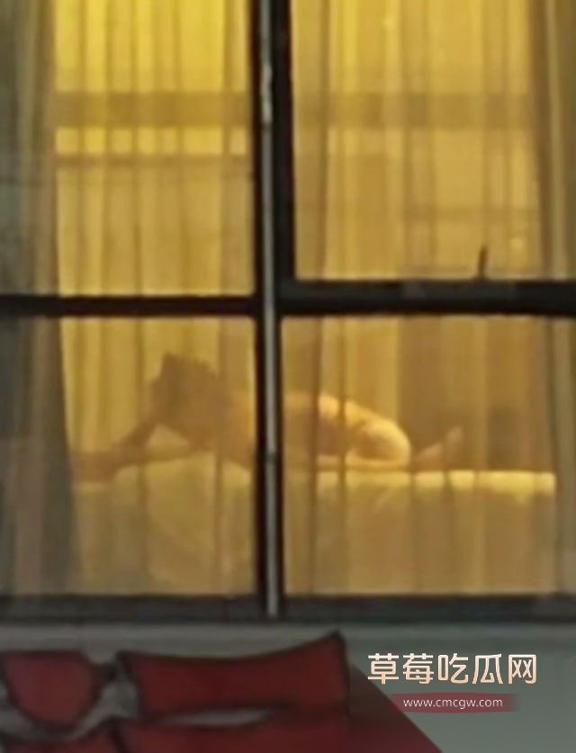 偷拍酒店做爱不拉窗帘 5 偷拍酒店做爱不拉窗帘 5