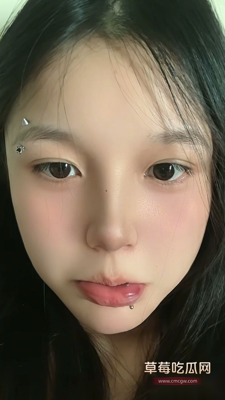 湖南长沙唇钉小妹刘思雨 12 湖南长沙唇钉小妹刘思雨 12