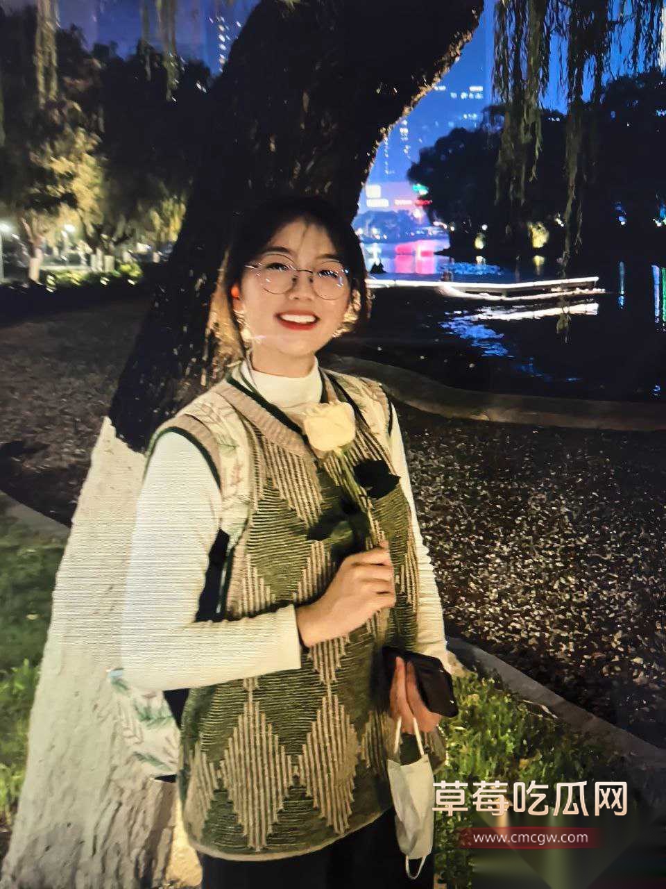 兰州大学大一清纯学妹 13 兰州大学大一清纯学妹 13