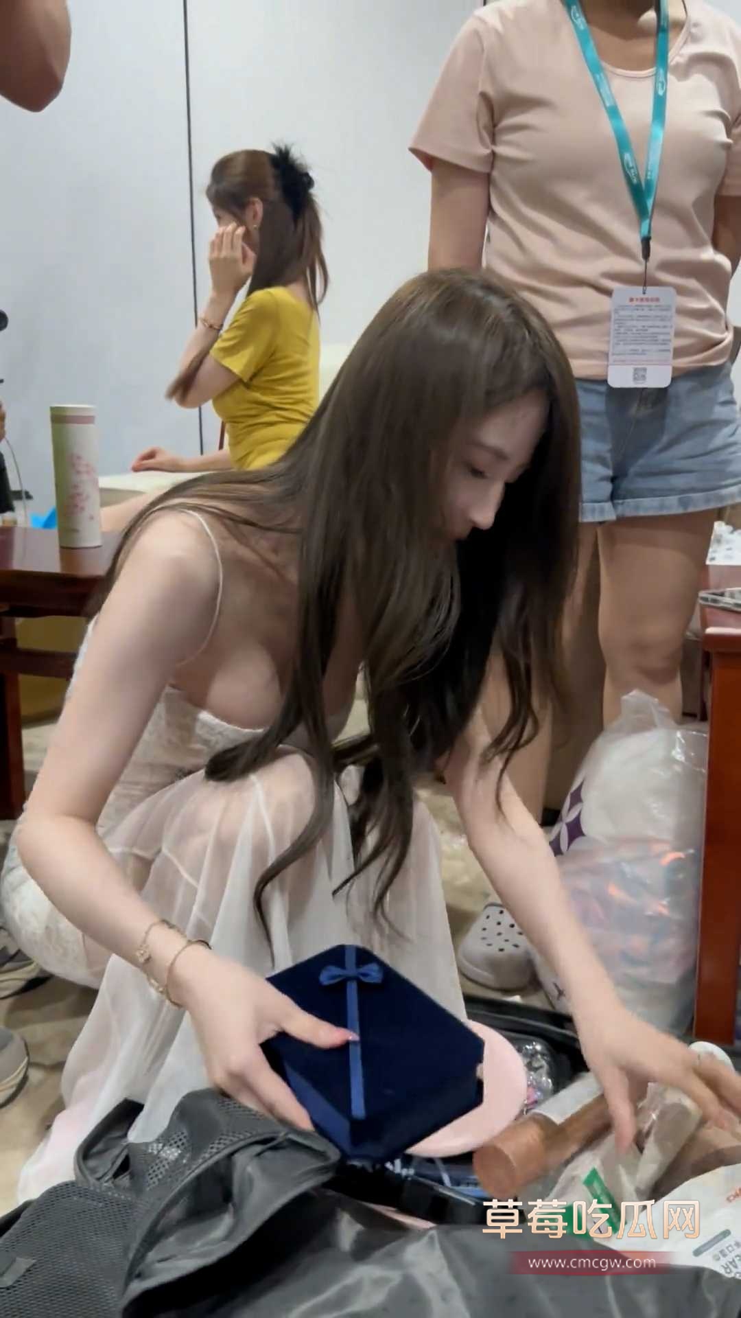 video20250904234552.00001222.Still004 video20250904234552.00001222.Still004