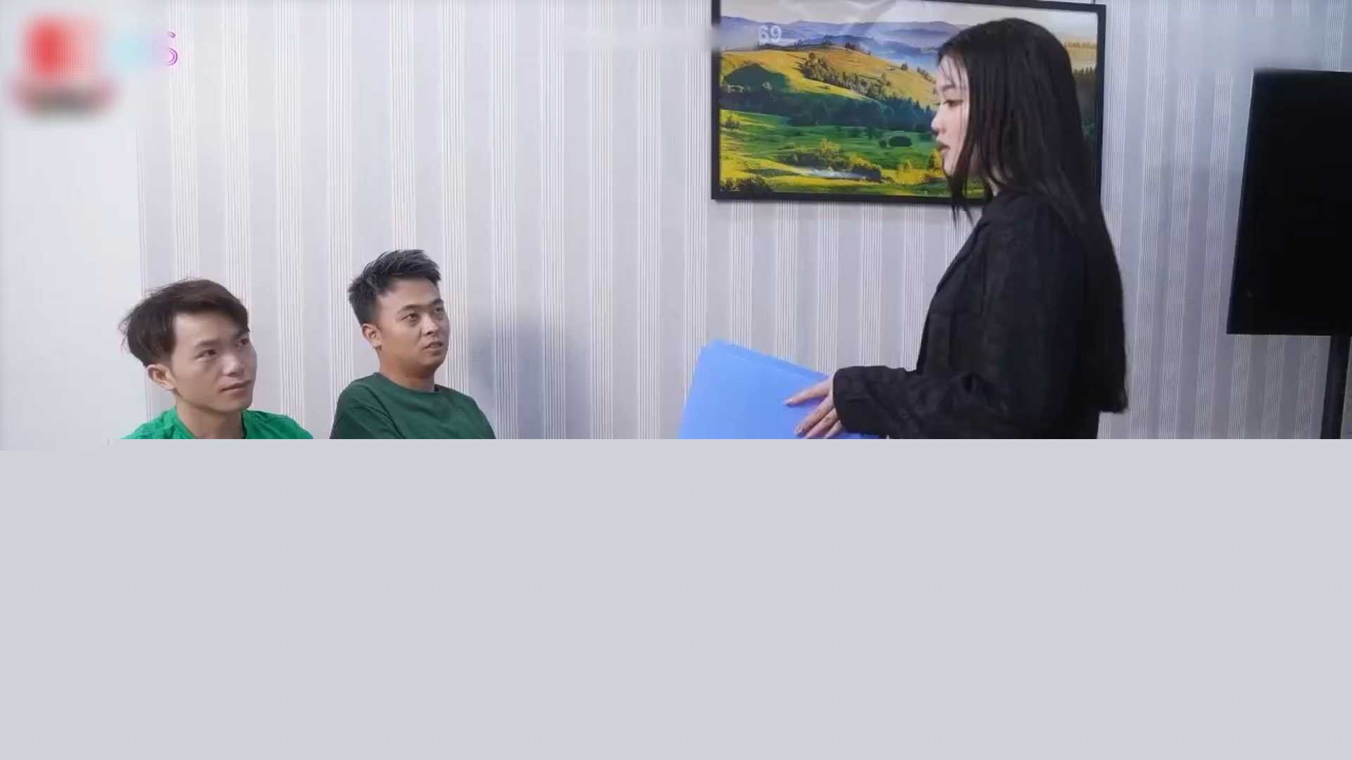 国产剧情轮奸嚣张面试官 1 国产剧情轮奸嚣张面试官 1