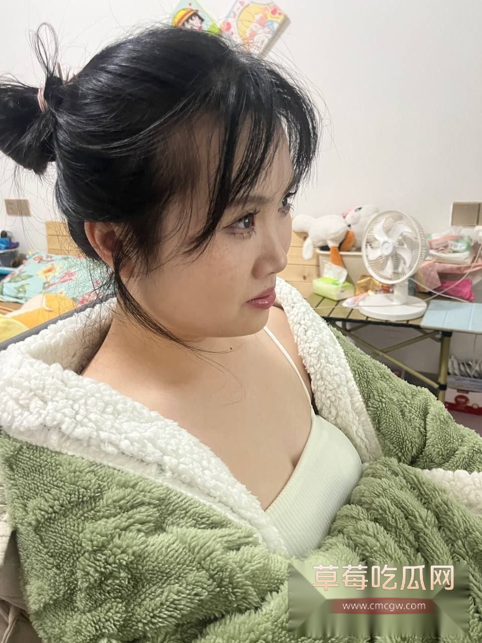 学设计的微胖妹子1