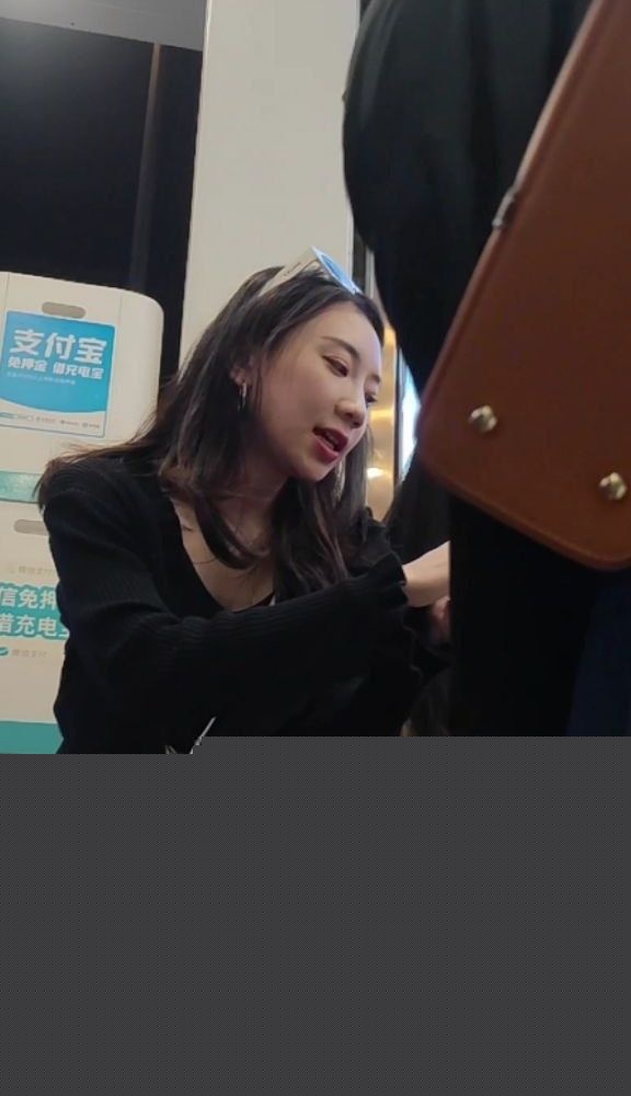 真实街拍抄底2 真实街拍抄底2