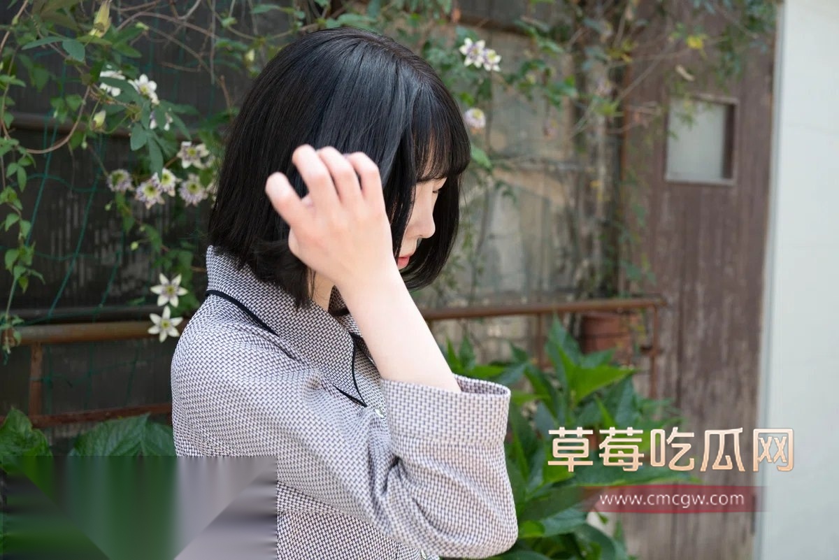 安堂瑠那8.jpg 安堂瑠那8.jpg