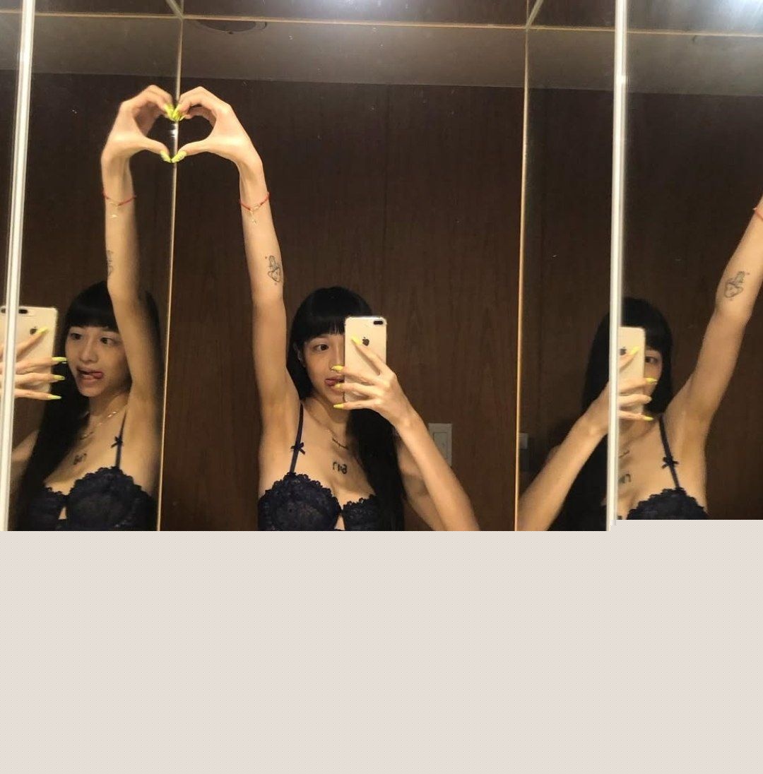 宝贝哈莉与炮友的私密自拍被曝光4