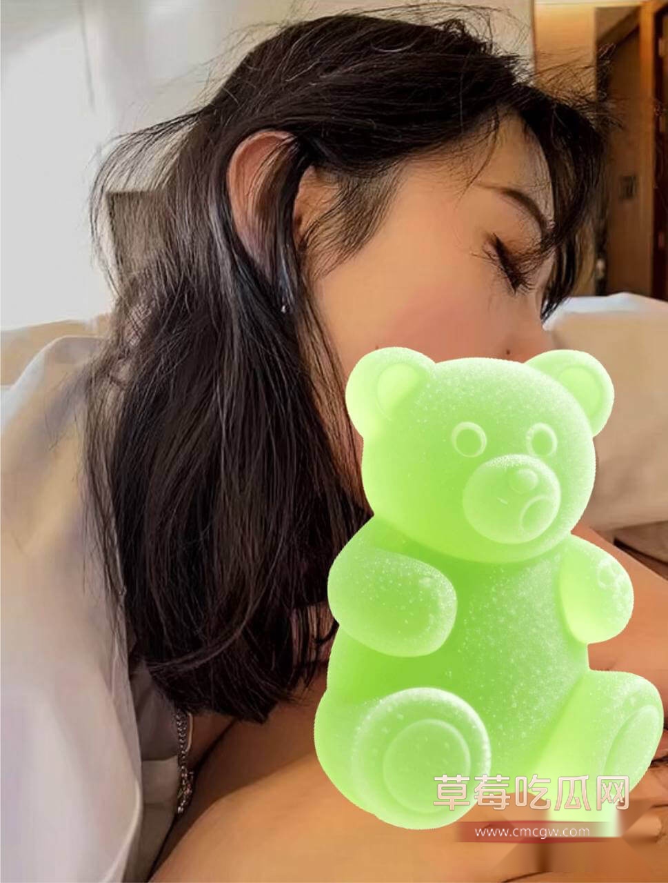 邓紫棋老公魏俊杰和小三约会被拍3.jpg 邓紫棋老公魏俊杰和小三约会被拍3.jpg