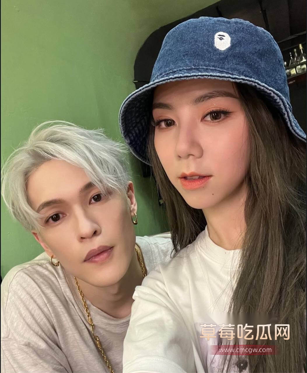 邓紫棋和老公的甜蜜瞬间4.jpg 邓紫棋和老公的甜蜜瞬间4.jpg