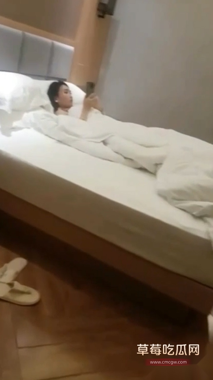 序列 393.00003923.Still003 序列 393.00003923.Still003