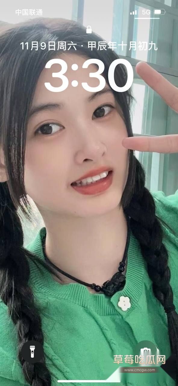 江西少妇李春兰出轨暴露海豚纹身遭到实锤 和炮友酒店猛干高潮一整夜 与废物老公形成鲜明对比 江西少妇李春兰出轨暴露海豚纹身遭到实锤 和炮友酒店猛干高潮一整夜 与废物老公形成鲜明对比