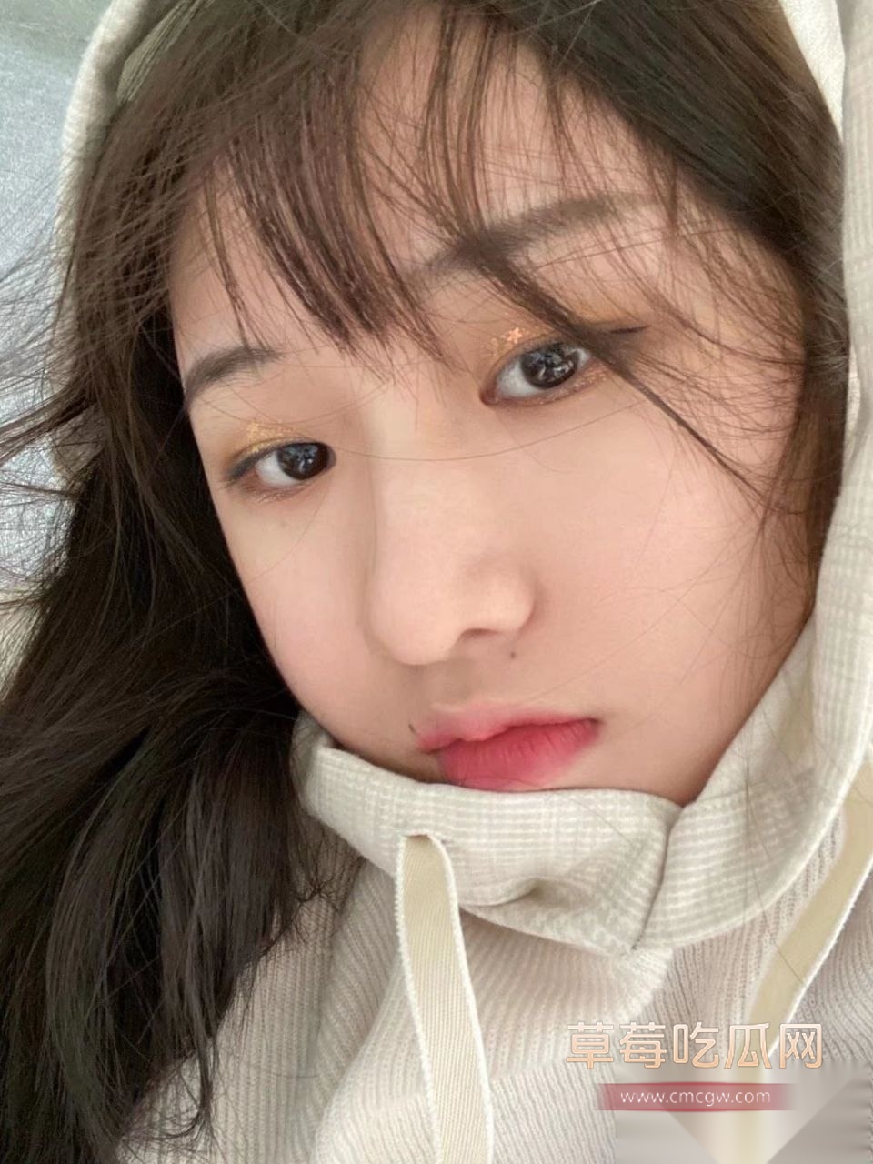 湖州师范学院大学生郭婉婷 10 湖州师范学院大学生郭婉婷 10