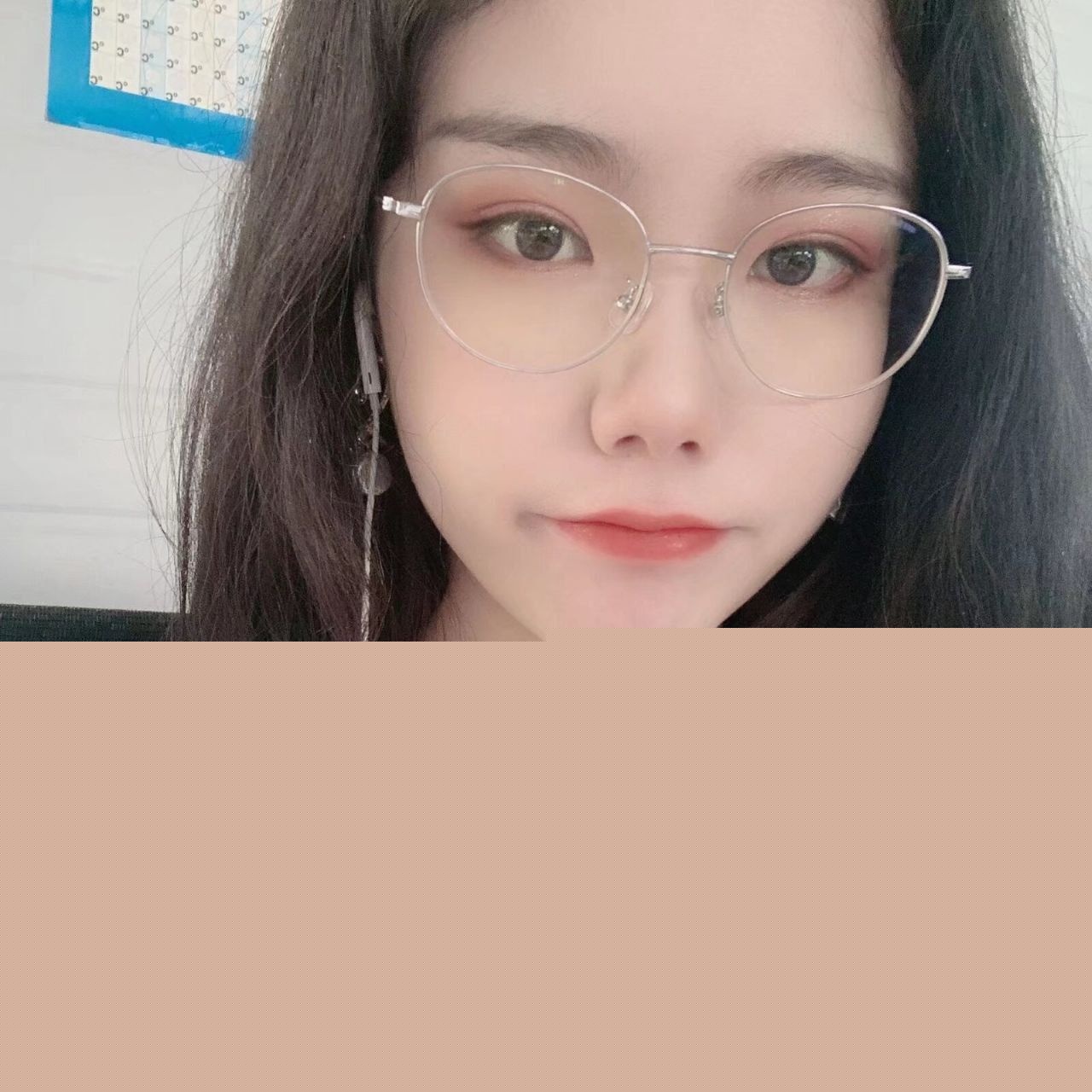 杨琴高颜值生活照5 杨琴高颜值生活照5