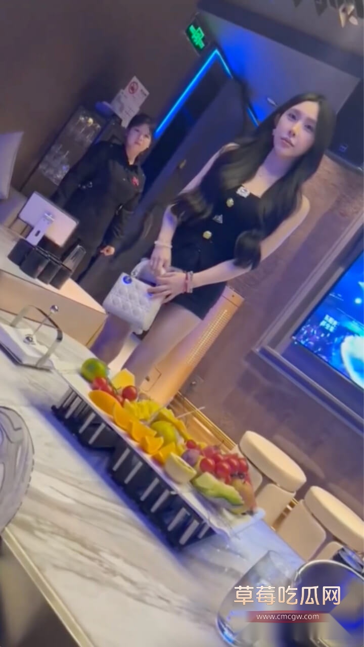 KTV里字头开头的陪酒妹12.jpg KTV里字头开头的陪酒妹12.jpg