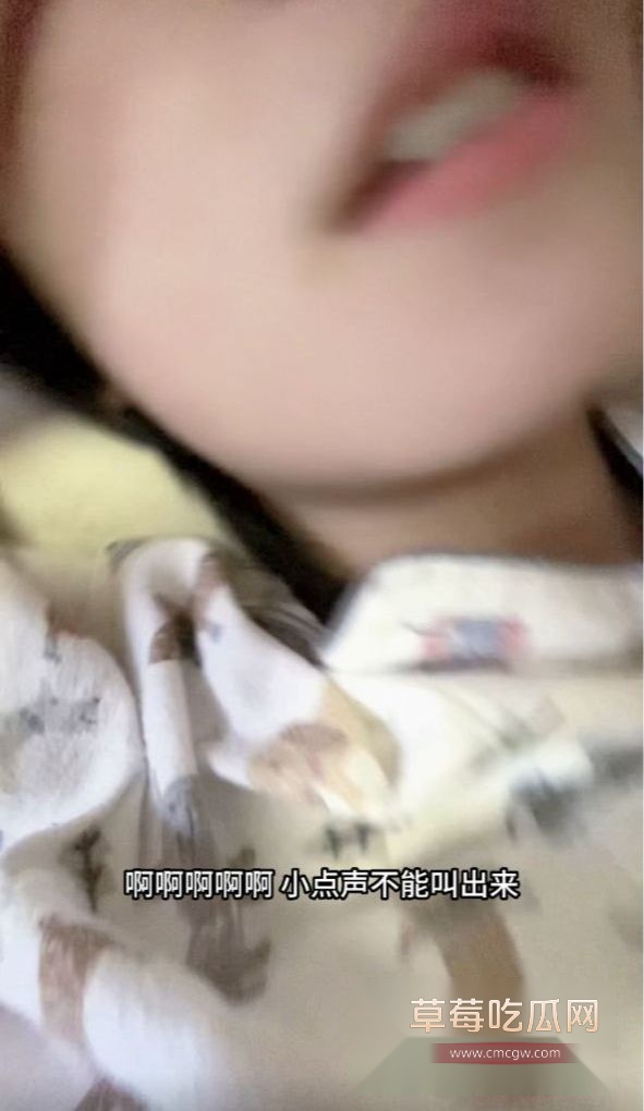 和亲侄女卧室偷情2 和亲侄女卧室偷情2