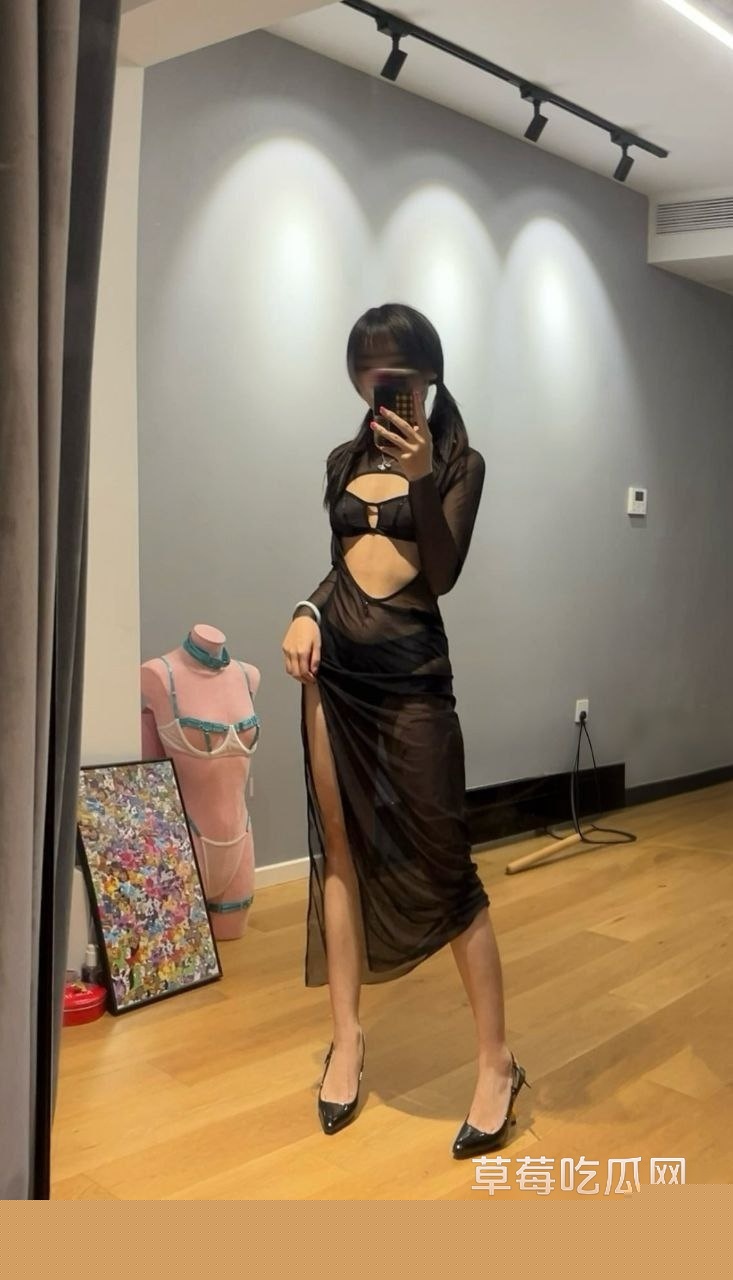 嫩妹22.jpg 嫩妹22.jpg