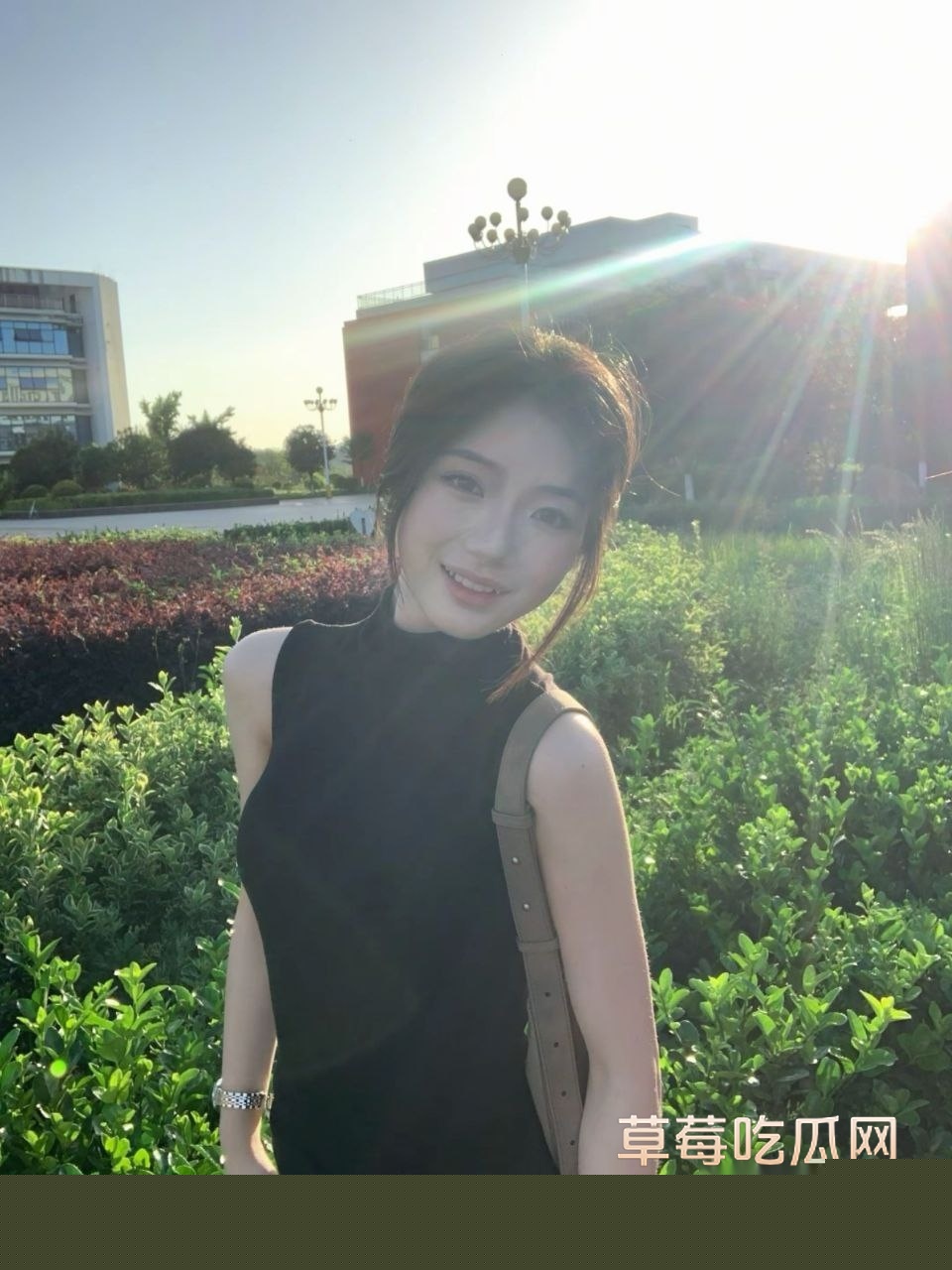 广东省阳江市江城区00后新婚小夫妇 6