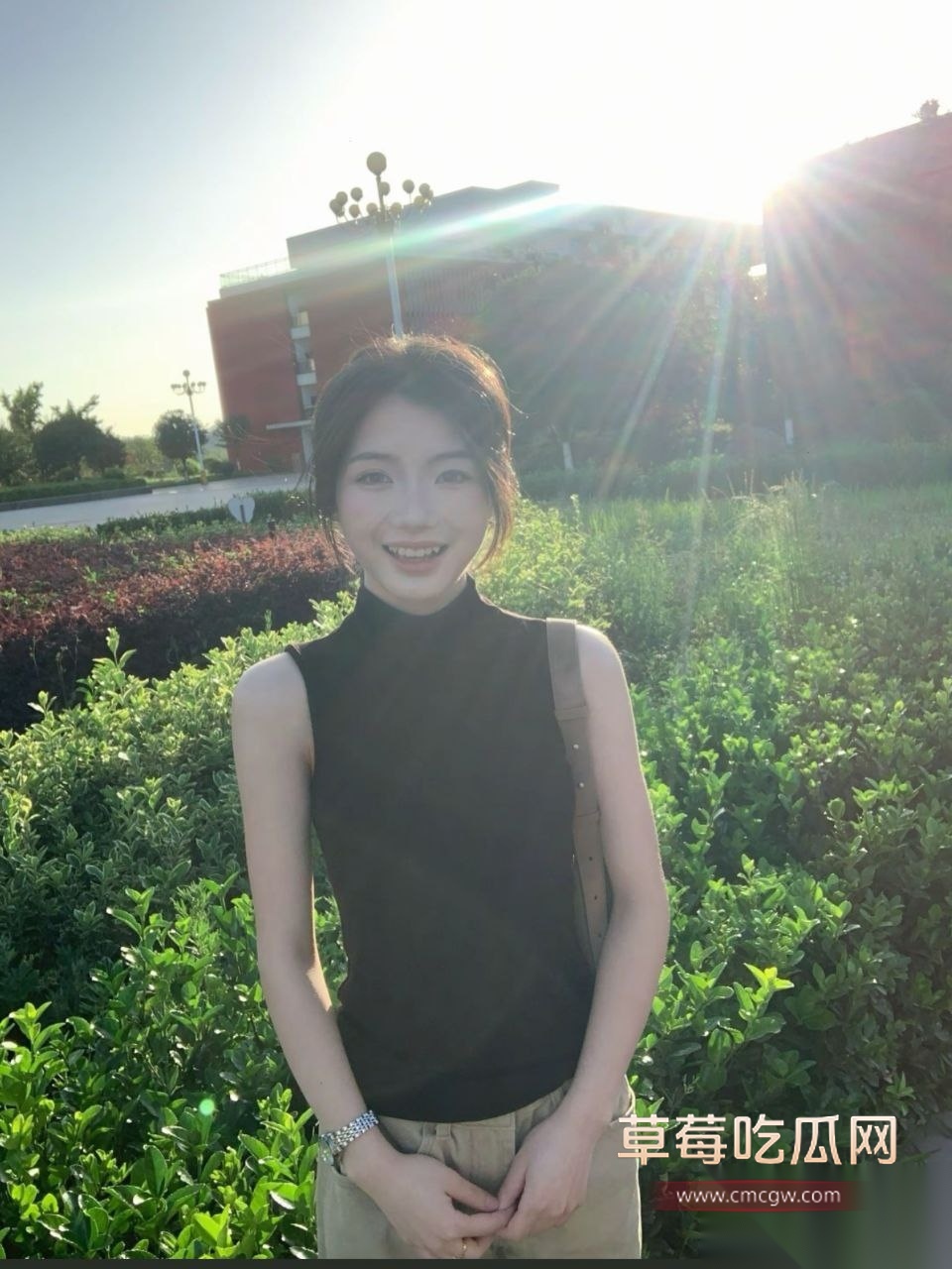 广东省阳江市江城区00后新婚小夫妇 9