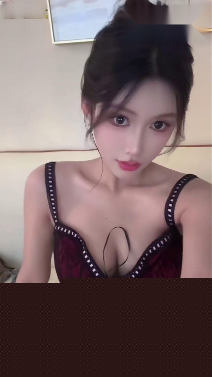 成都气质女神又希反差曝光3 成都气质女神又希反差曝光3