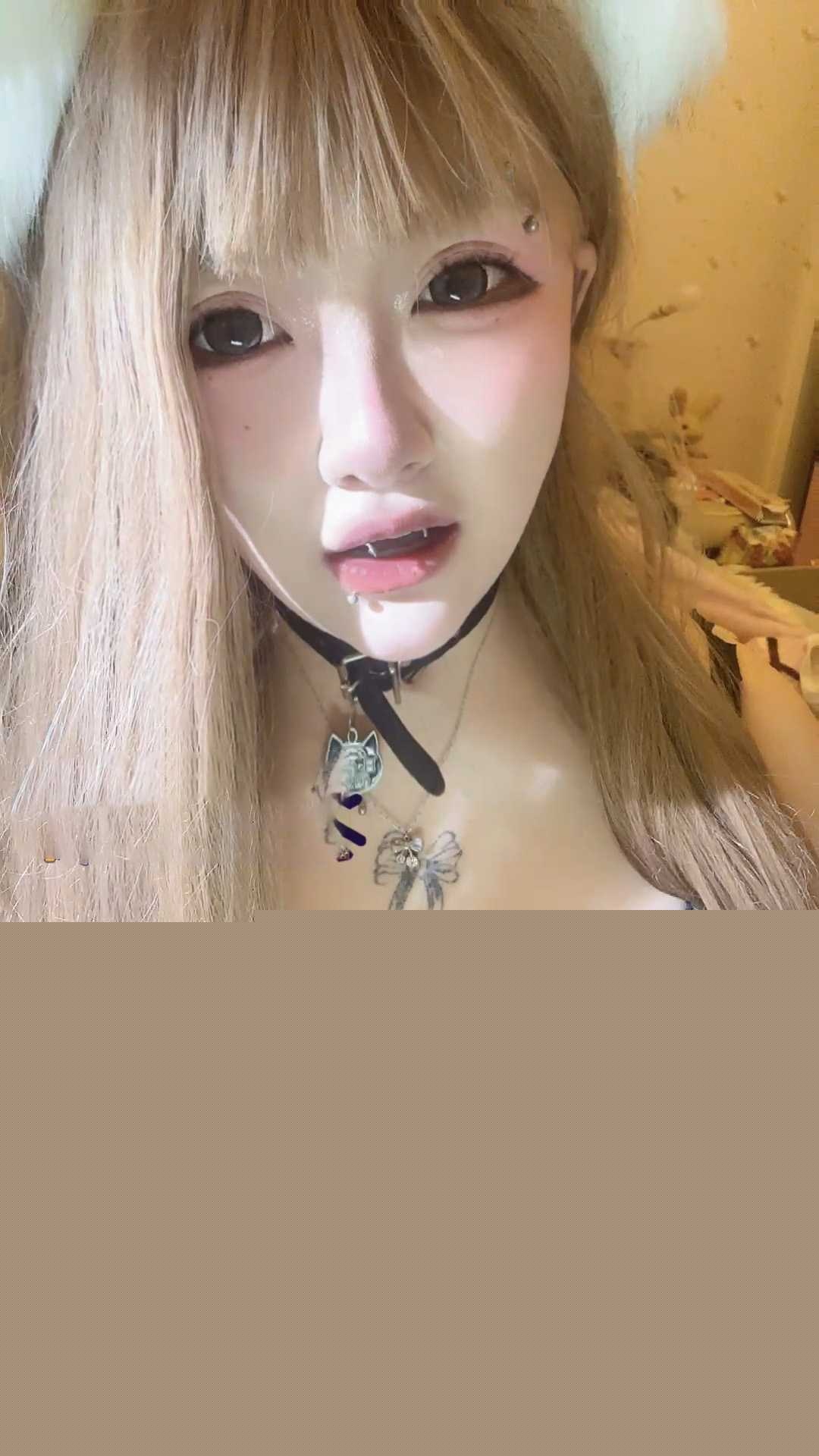 b站主播肉丸m酱 1